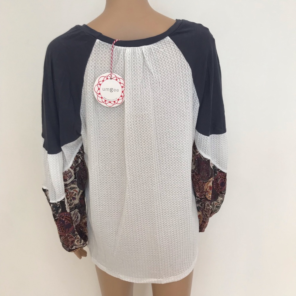 Puff Sleeve Waffle Knit Top - Picture 7 of 8